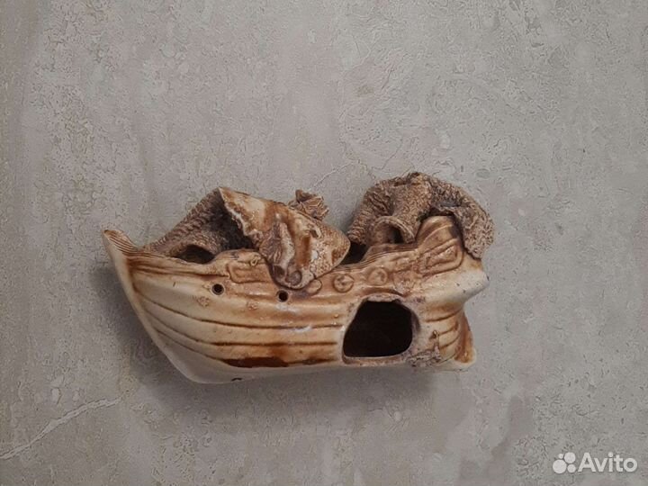 Кораблик для аквариума