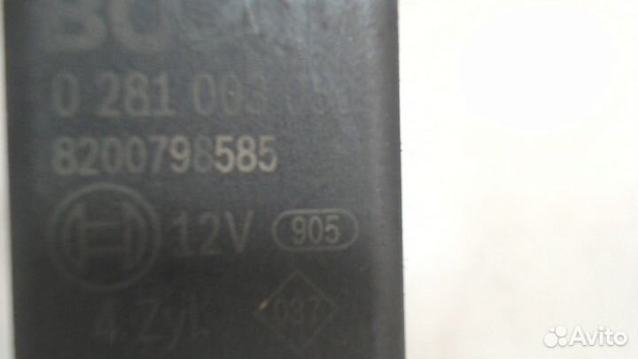 Реле накала Opel Vivaro, 2015