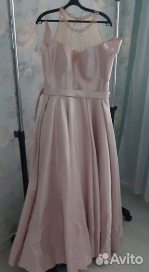 Выпускное платье с корсетом