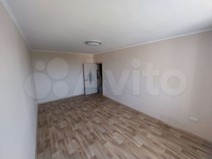 2-к. квартира, 55 м², 3/5 эт.