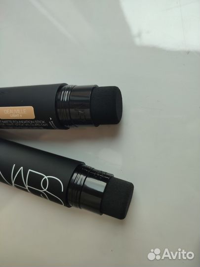 Nars Тональный стик