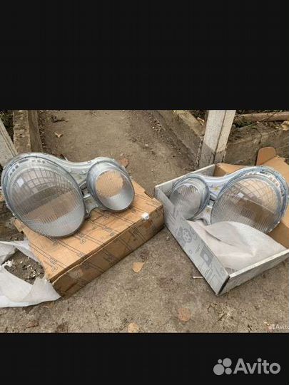 Стекла фар мерседес w210