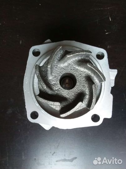 Водяная помпа bugatti для ваз 2101-2107