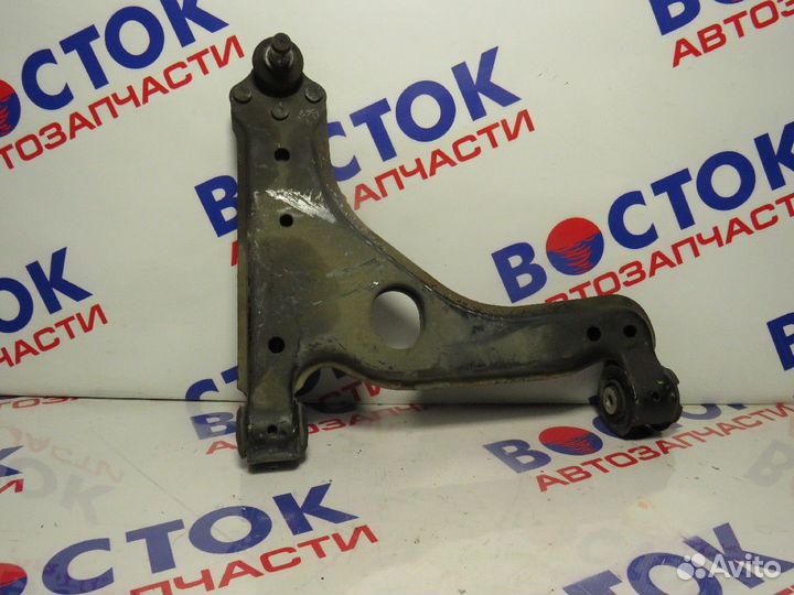 Рычаг Перед Низ Право subaru traviq XM220, XM182