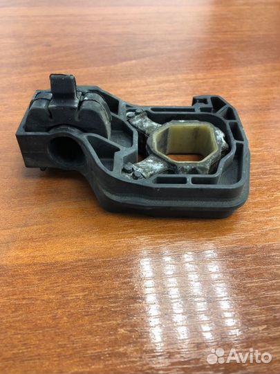 Кронштейн радиатора левый Bmw 5-Series F10 F11