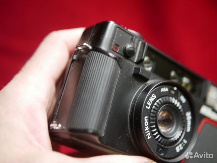 Nikon L35AD резкий и крутой