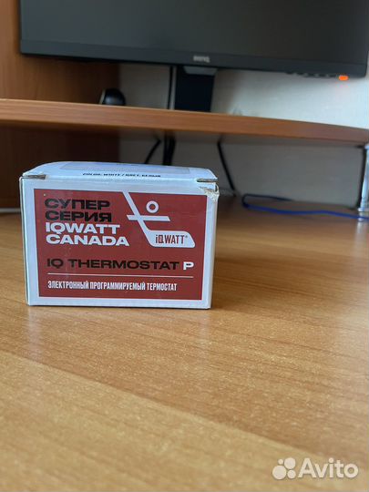 Терморегулятор iqwatt P белый