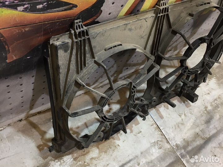 Диффузор вентилятора Mitsubishi Outlander 3