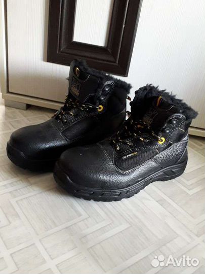 Ботинки рабочие зимние 42