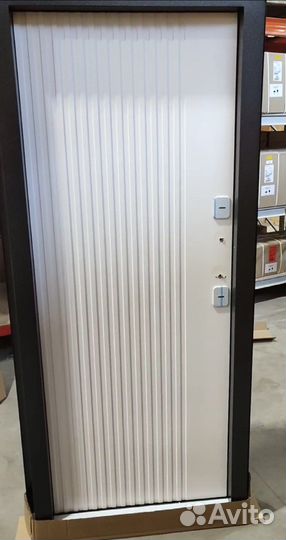 Дверь уличная Винтер 100 графит/белая пвх