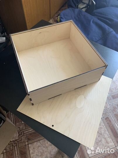 Ящик деревянный подарочный