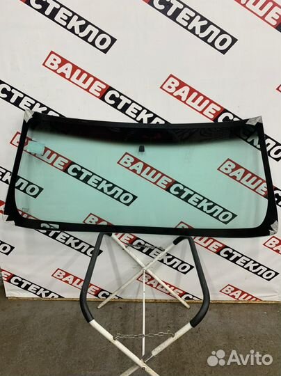 Лобовое стекло Chevrolet Suburban