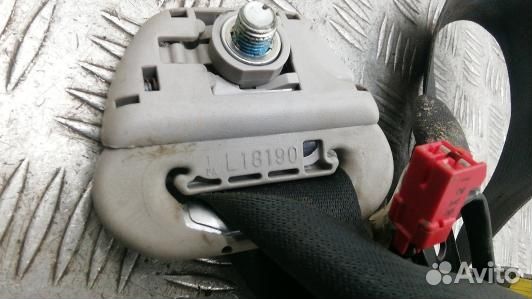 Ремень безопасности с пиропатроном сиденья передне