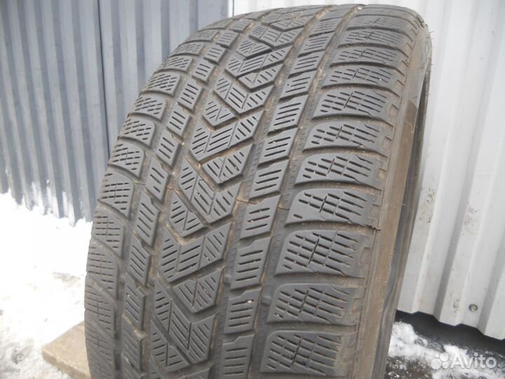 Pirelli Scorpion Winter 275/40 R20 106V