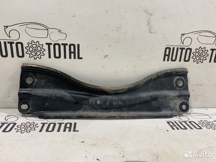 Кронштейн глушителя Mazda 6 GH LF 2011