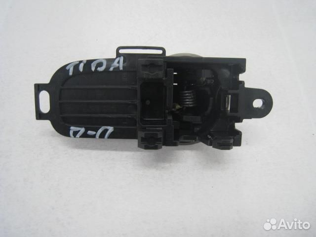 Ручка двери внутренняя правая Nissan tiida C11 LA