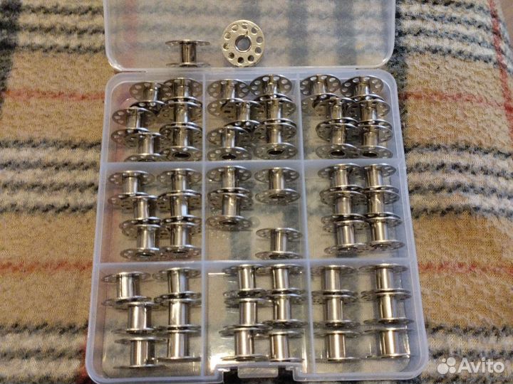 Шпульки к швейной машинке