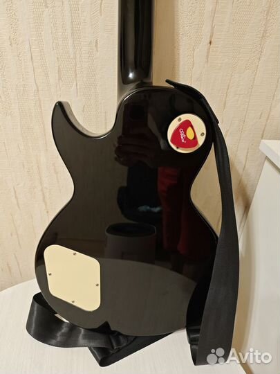 Электрогитара Cort CR200