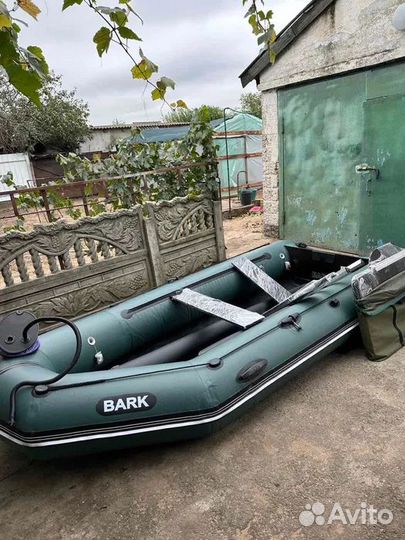 Лодка Bark