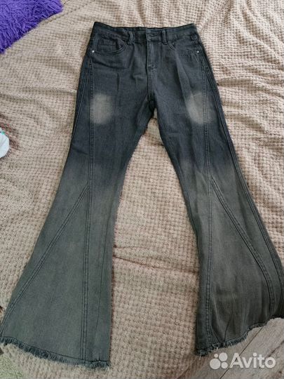 Джинсы клеш женские