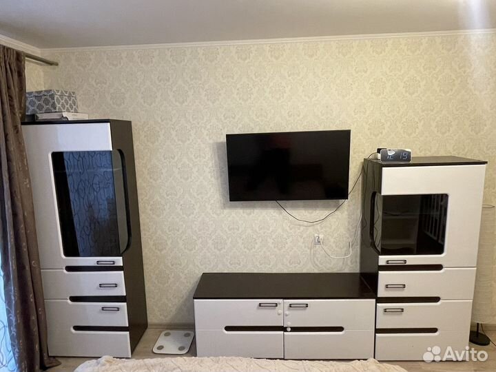 Модульная стенка бу