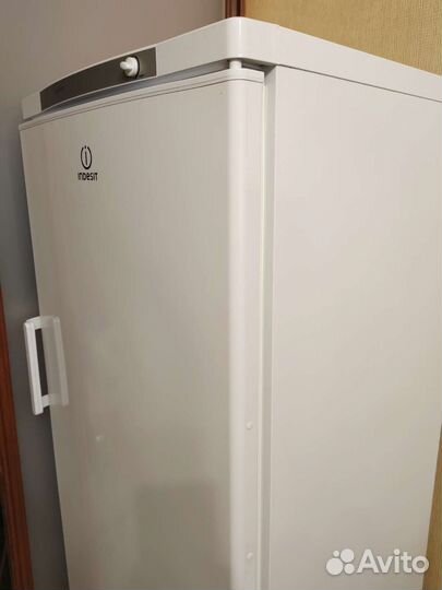 Морозильная камера indesit