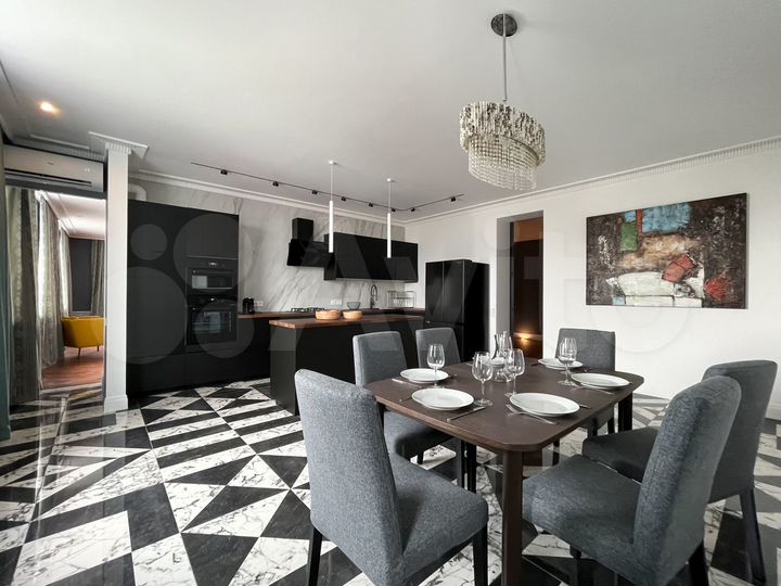 5-к. квартира, 234 м², 8/10 эт.