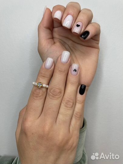 Маникюр и педикюр