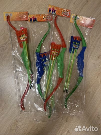 Детский лук со стрелами