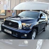 Toyota Sequoia 5.7 AT, 2008, 280 000 км, с пробегом, цена 2 350 000 руб.