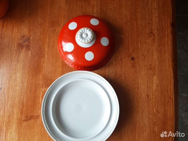 Масленка фарфоровая в горошек СССР