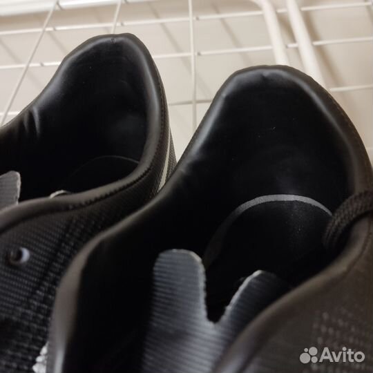 Кроссовки nike спортивные