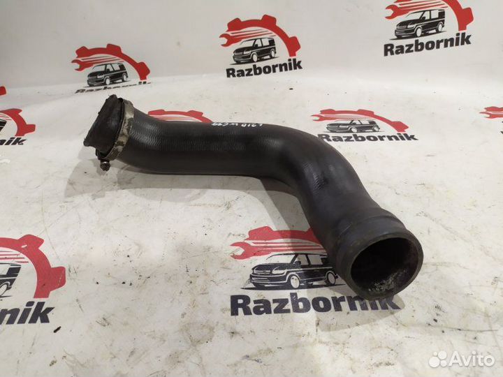 Патрубок интеркулера правый Mercedes Vito W639