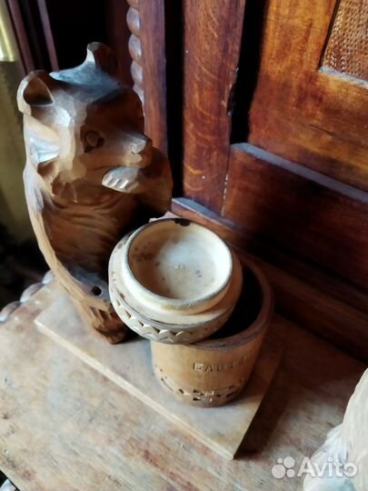 Медведь,деревянная статуэтка