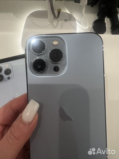 Заднее стекло,камера,бампер на iPhone Pro Max 13