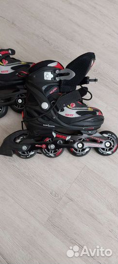 Роликовые коньки детские раздвижные р. 30-35