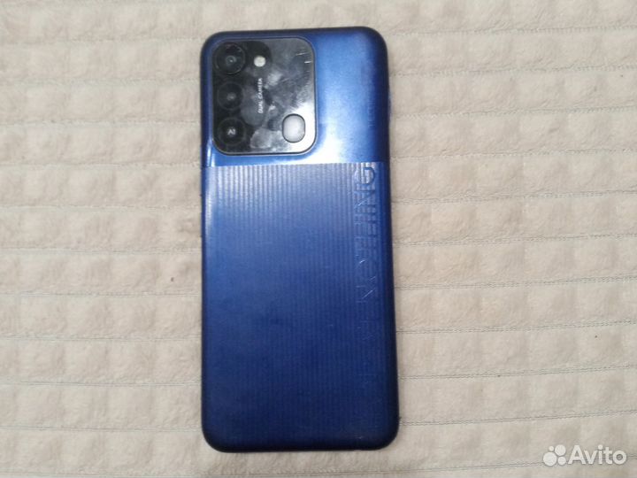 TECNO Camon 11, 2/16 ГБ