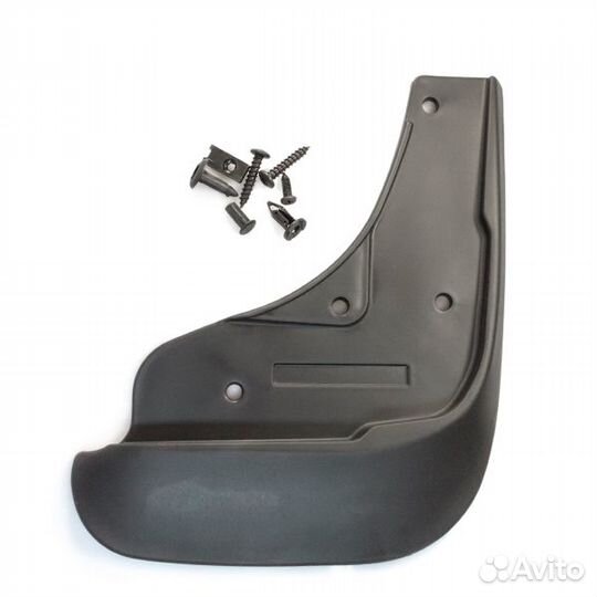 Брызговик передний правый mazda