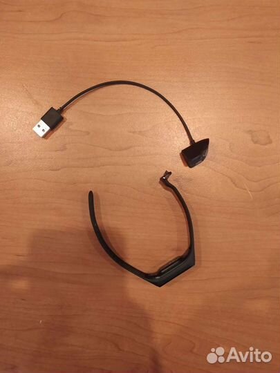 Фитнес браслет samsung в идеале