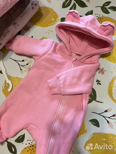 Пакет теплой одежды на девочку 1-3 месяца
