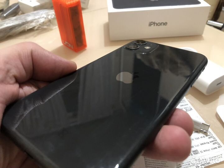 iPhone 11, 128 ГБ