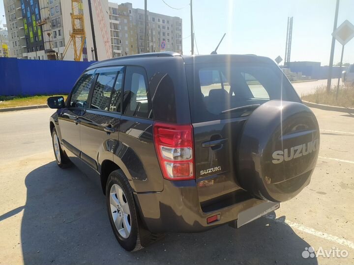 Suzuki Grand Vitara 2.0 AT, 2012, 188 200 км