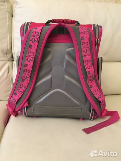 Школьный рюкзак для первоклассника