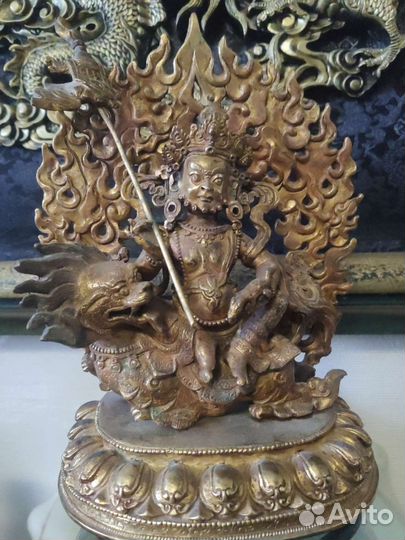 Кубера на льве (Вайшравана) медный сплав, позолота