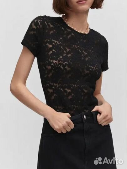 Футболка женская Mango с кружевами