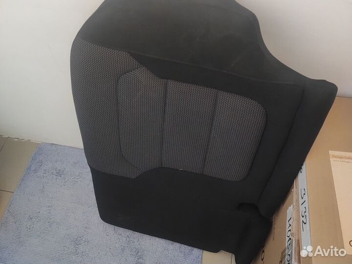 Заднее сиденье volkswagen Passat b7