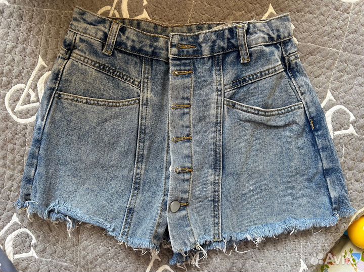 Шорты женские