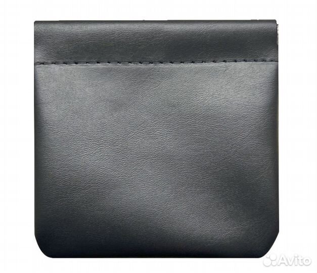 Косметичка закрывающаяся автоматически маленькая