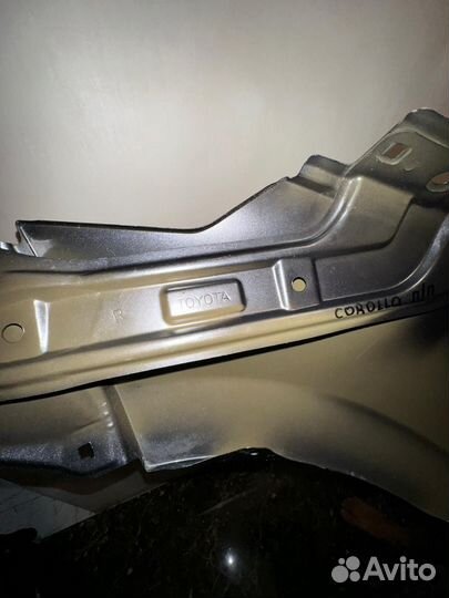 Крыло переднее правое Corolla e180
