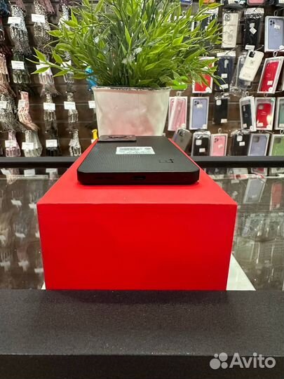 OnePlus Ace, 8/128 ГБ